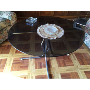 REGALO Mesita circula baja de salón de cristal y aluminio REGALO Mesita circula baja de salón de cristal y aluminio